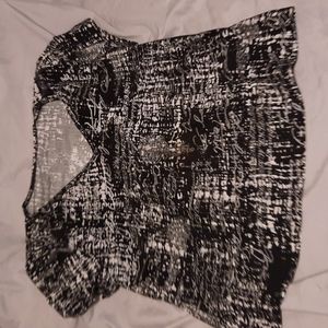 No Name Shirt 👕 (W140)